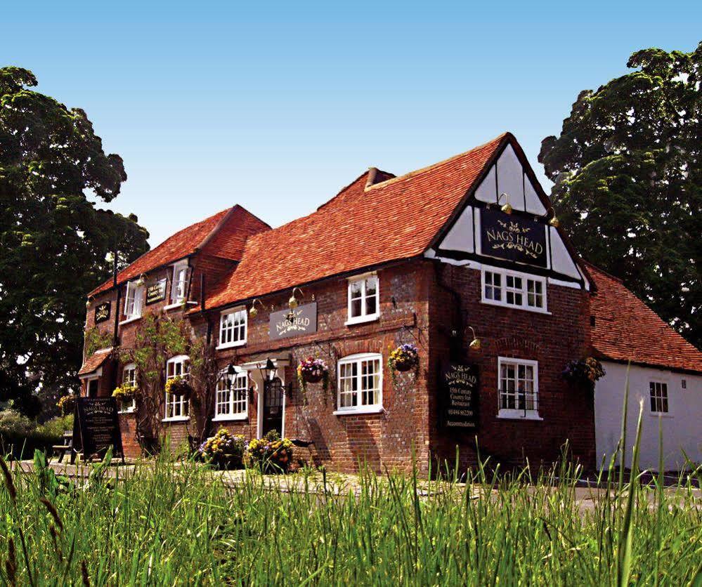 The Nags Head Hotel เกรทมิสเซนเดน ภายนอก รูปภาพ